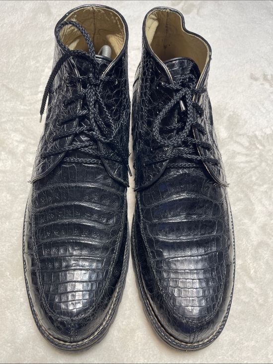 BERNINI Other - BERNINI Men's Black Croc-Embossed Chukka Boots Size 12